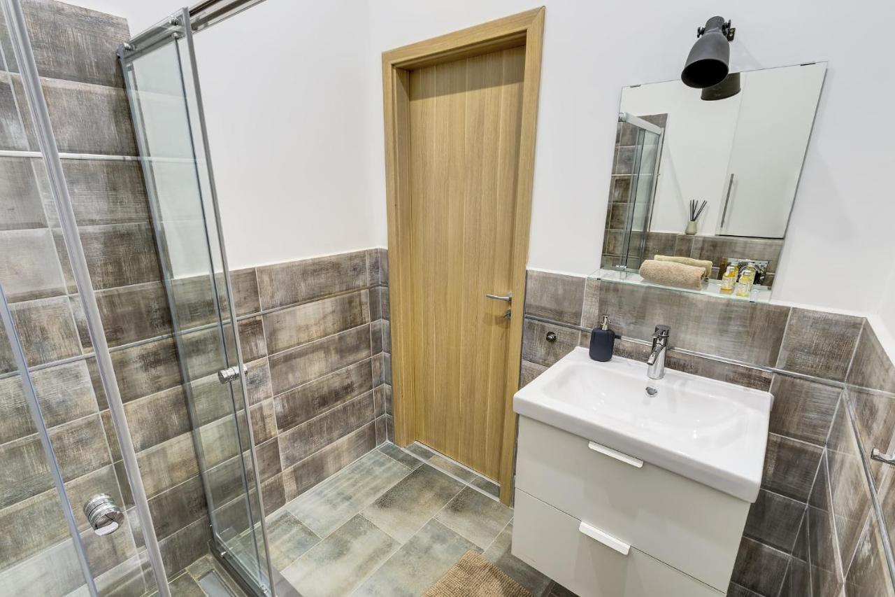 Rozsa Apartments بودابست المظهر الخارجي الصورة