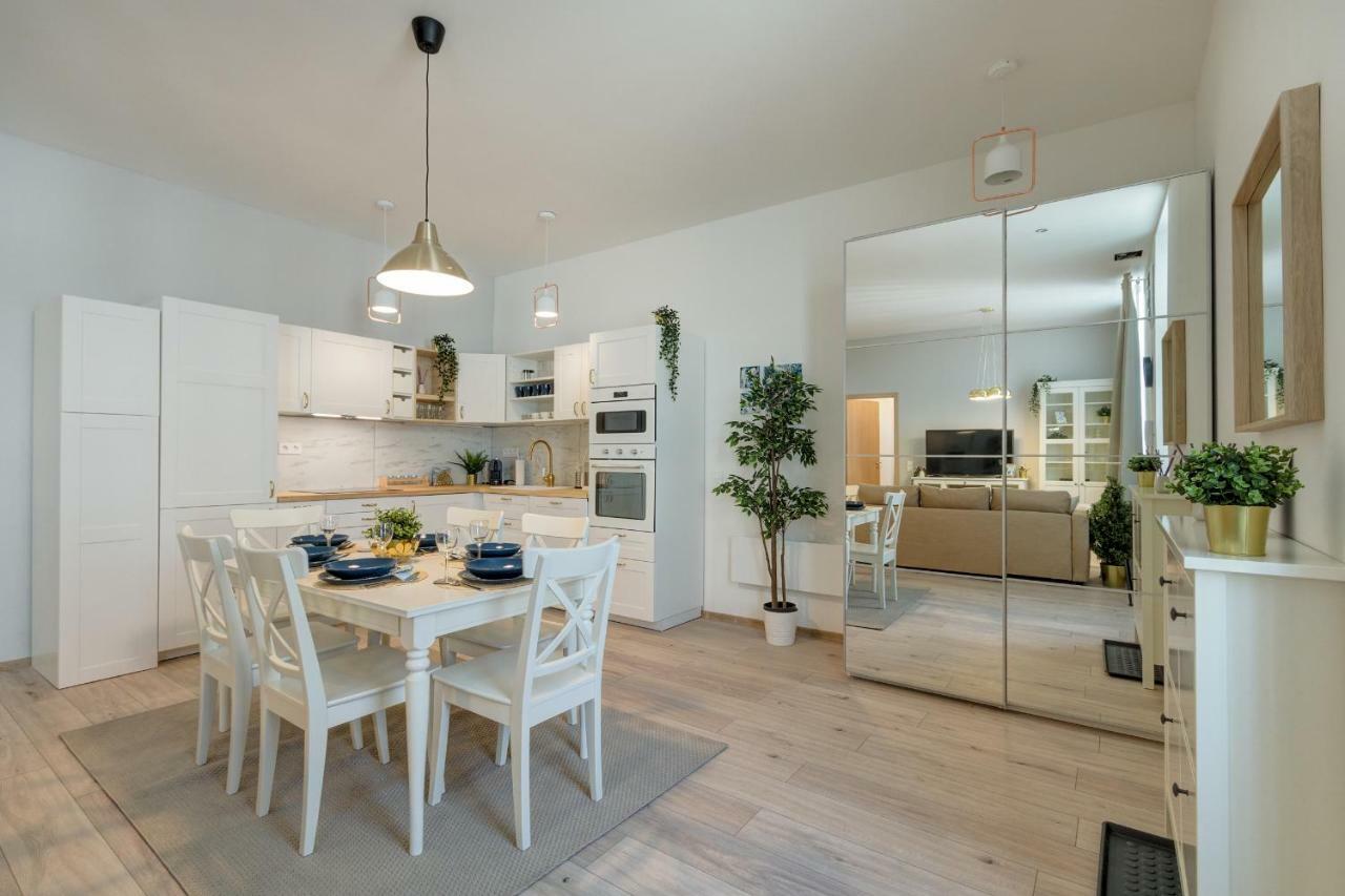 Rozsa Apartments بودابست المظهر الخارجي الصورة
