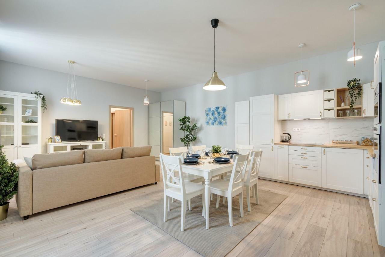 Rozsa Apartments بودابست المظهر الخارجي الصورة