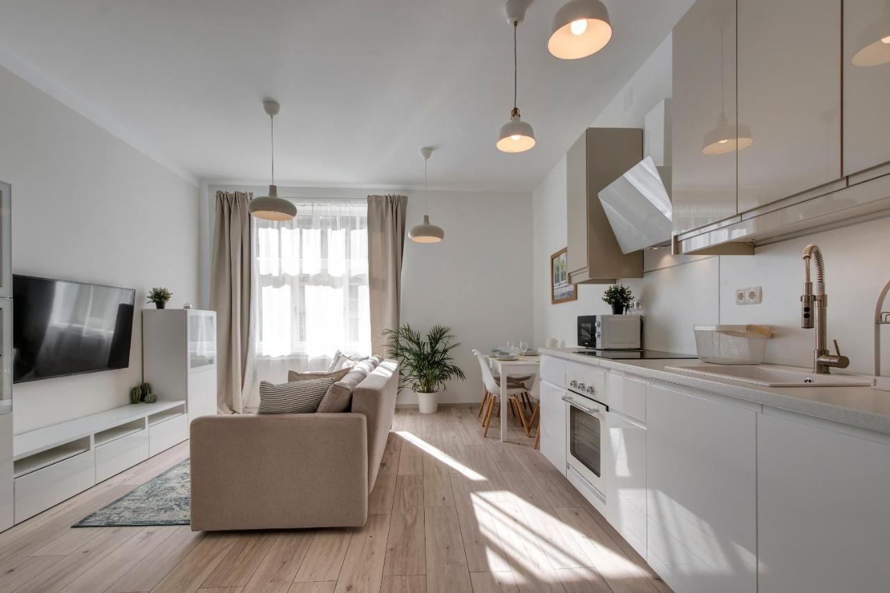 Rozsa Apartments بودابست المظهر الخارجي الصورة