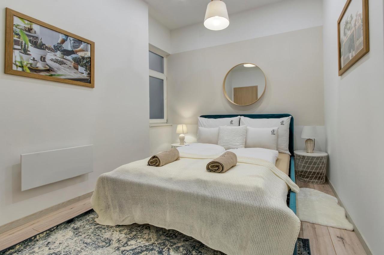 Rozsa Apartments بودابست المظهر الخارجي الصورة